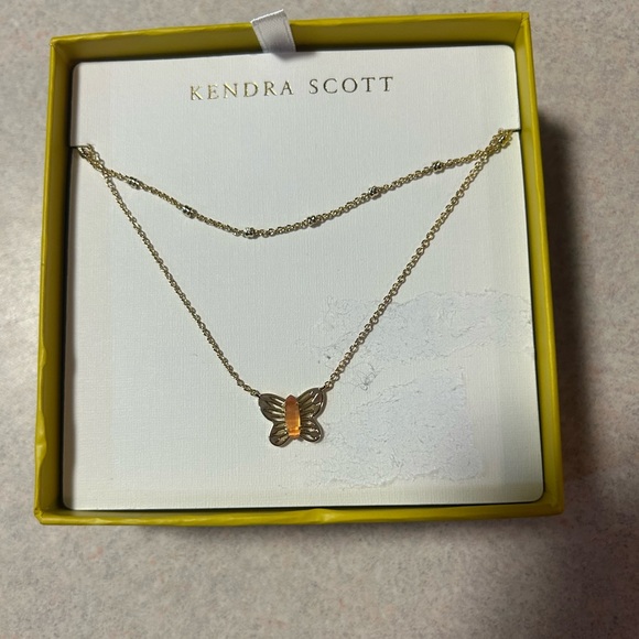Kendra Scott Gold Butterfly Necklace-Coral Catseye - Picture 2 of 8